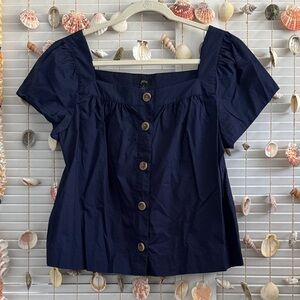 NWOT J. Crew Cotton Poplin Cropped, Square Neck, Button-front Shirt, M, Navy